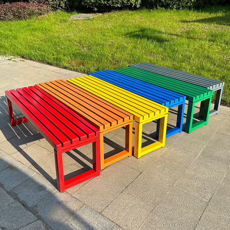 Garden Bench Metal - Banc blanc de célébrité d'internet avec